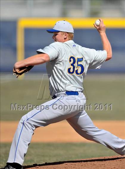 Thumbnail 3 in Valencia @ Yorba Linda photogallery.