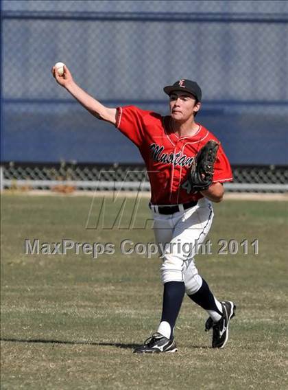 Thumbnail 1 in Valencia @ Yorba Linda photogallery.