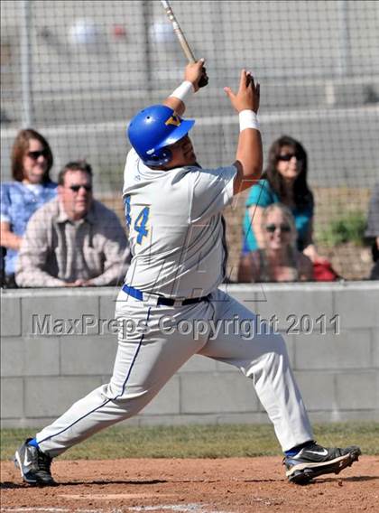Thumbnail 3 in Valencia @ Yorba Linda photogallery.