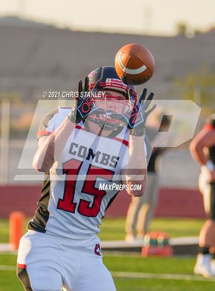 Thumbnail 3 in Combs @ Youngker photogallery.