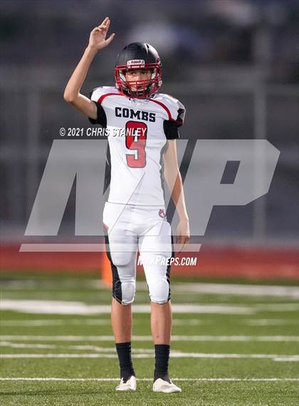Thumbnail 1 in Combs @ Youngker photogallery.