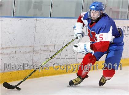 Thumbnail 1 in Manitowoc United @ Oshkosh Ice Hawks  photogallery.