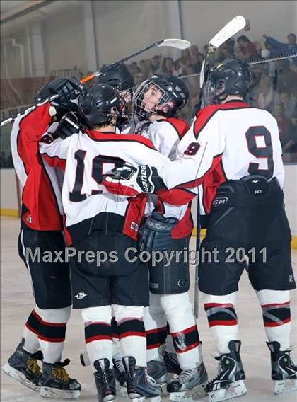 Thumbnail 2 in Manitowoc United @ Oshkosh Ice Hawks  photogallery.