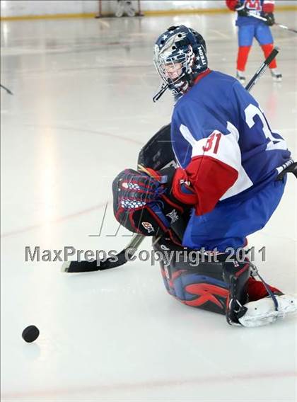 Thumbnail 3 in Manitowoc United @ Oshkosh Ice Hawks  photogallery.