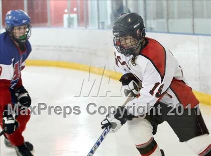 Thumbnail 2 in Manitowoc United @ Oshkosh Ice Hawks  photogallery.