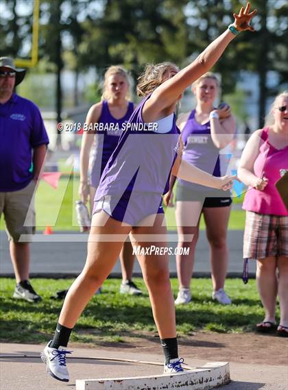 Thumbnail 2 in Tigard @ Sunset (Shot Put) photogallery.
