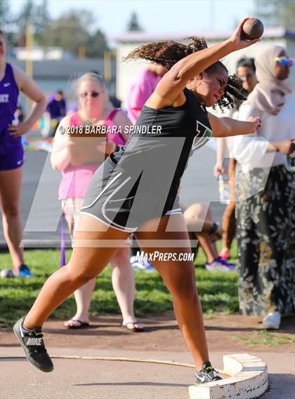 Thumbnail 3 in Tigard @ Sunset (Shot Put) photogallery.