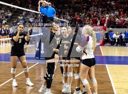 Thumbnail 3 in Alamosa vs. Eaton (CHSAA 3A Final) photogallery.