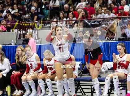 Thumbnail 2 in Alamosa vs. Eaton (CHSAA 3A Final) photogallery.