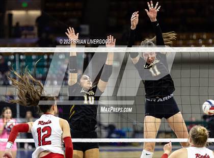 Thumbnail 3 in Alamosa vs. Eaton (CHSAA 3A Final) photogallery.