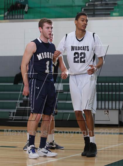 Thumbnail 2 in Renaissance Academy vs. Mission Prep (MLK Showcase) photogallery.