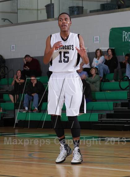Thumbnail 1 in Renaissance Academy vs. Mission Prep (MLK Showcase) photogallery.
