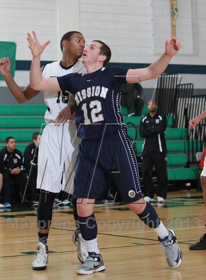 Thumbnail 1 in Renaissance Academy vs. Mission Prep (MLK Showcase) photogallery.