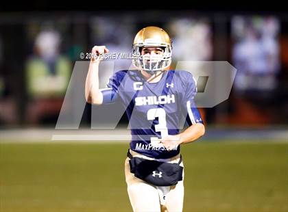 Thumbnail 2 in Shiloh Christian vs. Crossett photogallery.