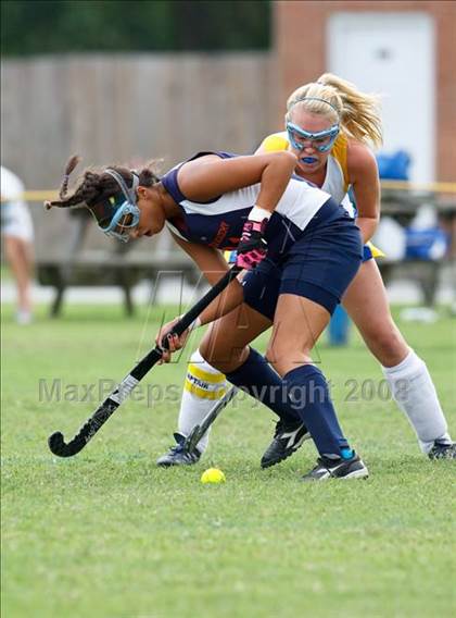 Thumbnail 2 in Nansemond-Suffolk Academy vs. Norfolk Academy photogallery.
