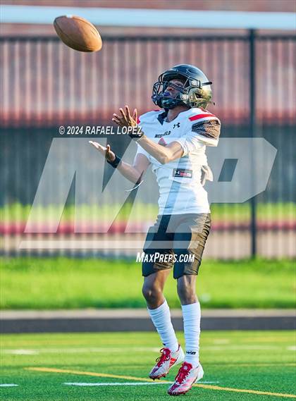 Thumbnail 3 in Westfield vs North Shore (A Team) photogallery.