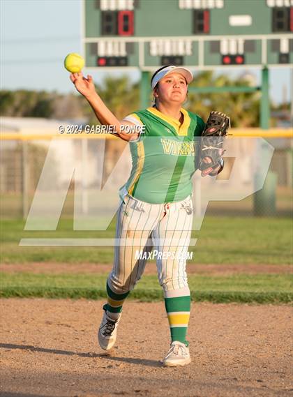 Thumbnail 2 in Calexico @ Holtville photogallery.