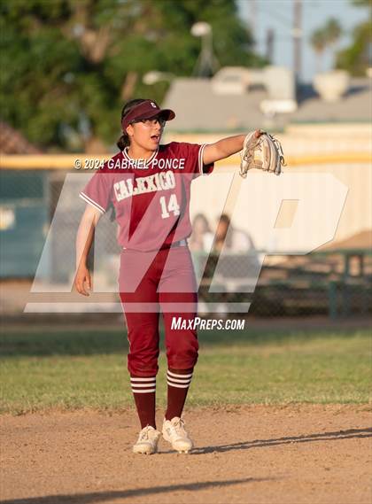 Thumbnail 3 in Calexico @ Holtville photogallery.