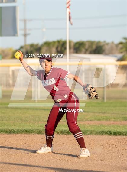 Thumbnail 2 in Calexico @ Holtville photogallery.