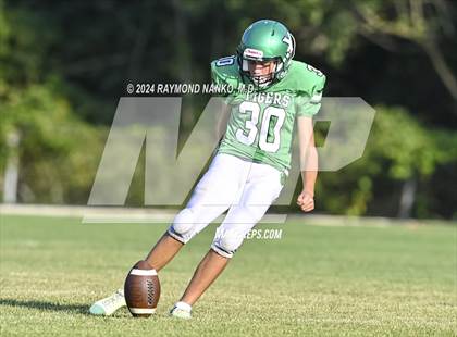 Thumbnail 1 in Anderson @ Yorktown  photogallery.