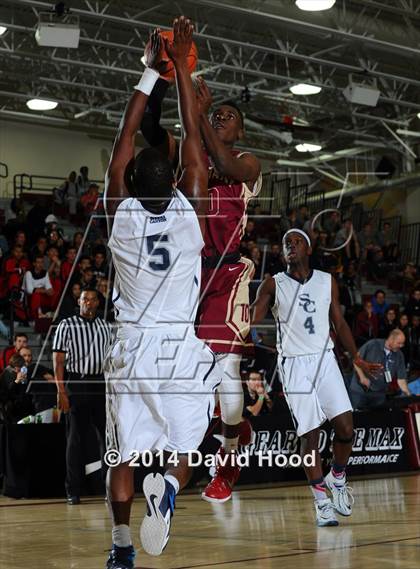 Thumbnail 1 in Alemany vs. Sierra Canyon (MaxPreps Holiday Classic) photogallery.
