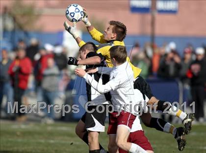Thumbnail 3 in Pittsford Mendon vs Sayville (NYSPHSAA Class A Final) photogallery.