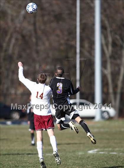 Thumbnail 1 in Pittsford Mendon vs Sayville (NYSPHSAA Class A Final) photogallery.
