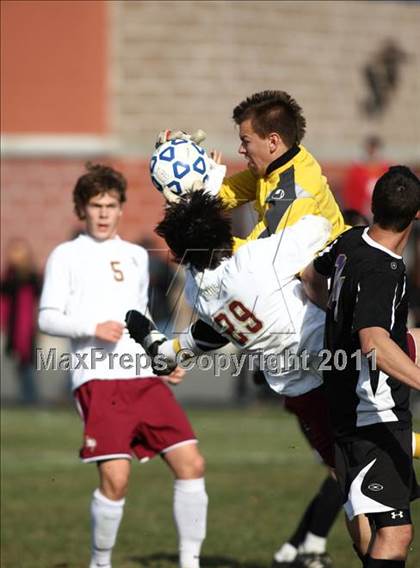 Thumbnail 1 in Pittsford Mendon vs Sayville (NYSPHSAA Class A Final) photogallery.