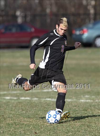 Thumbnail 2 in Pittsford Mendon vs Sayville (NYSPHSAA Class A Final) photogallery.