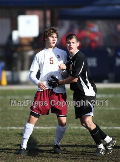 Thumbnail 3 in Pittsford Mendon vs Sayville (NYSPHSAA Class A Final) photogallery.