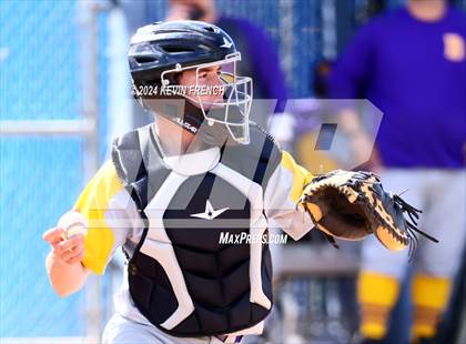 Thumbnail 1 in Regis vs Baker (Coach Bob National Invitational) photogallery.