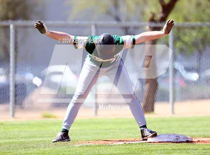 Thumbnail 3 in Regis vs Baker (Coach Bob National Invitational) photogallery.