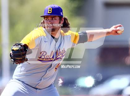 Thumbnail 2 in Regis vs Baker (Coach Bob National Invitational) photogallery.