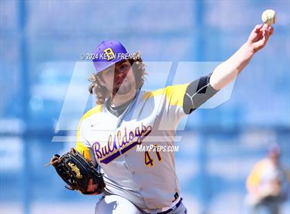 Thumbnail 3 in Regis vs Baker (Coach Bob National Invitational) photogallery.