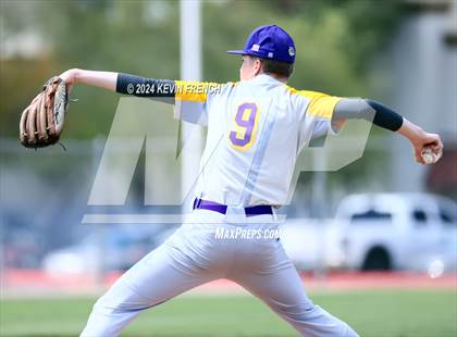 Thumbnail 2 in Regis vs Baker (Coach Bob National Invitational) photogallery.