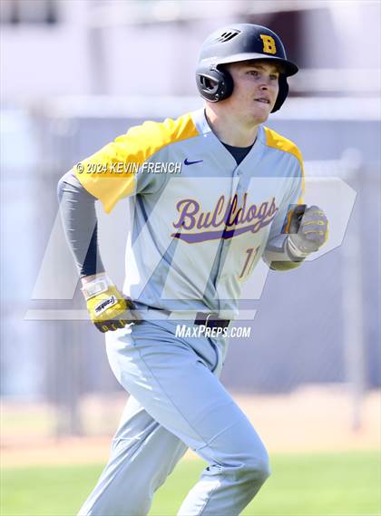 Thumbnail 2 in Regis vs Baker (Coach Bob National Invitational) photogallery.