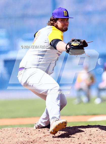 Thumbnail 2 in Regis vs Baker (Coach Bob National Invitational) photogallery.