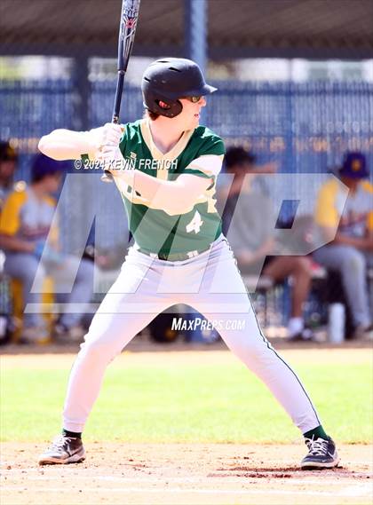Thumbnail 1 in Regis vs Baker (Coach Bob National Invitational) photogallery.