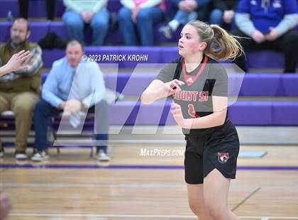 Thumbnail 2 in Lake Stevens vs. Mount Si (4A District Playoff) photogallery.