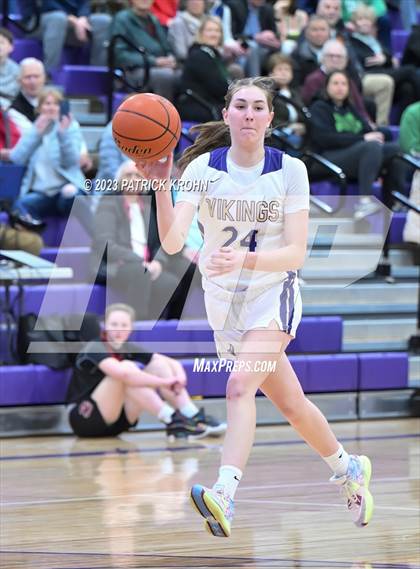 Thumbnail 2 in Lake Stevens vs. Mount Si (4A District Playoff) photogallery.