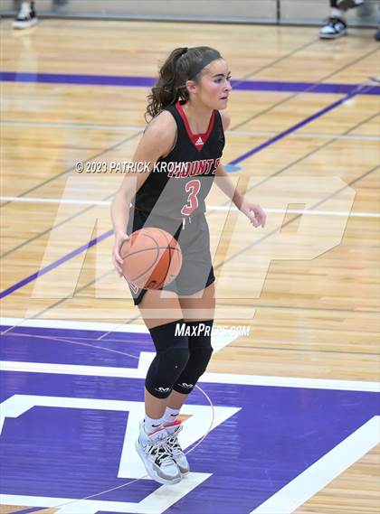 Thumbnail 1 in Lake Stevens vs. Mount Si (4A District Playoff) photogallery.