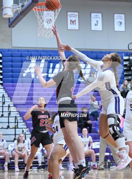 Thumbnail 2 in Lake Stevens vs. Mount Si (4A District Playoff) photogallery.