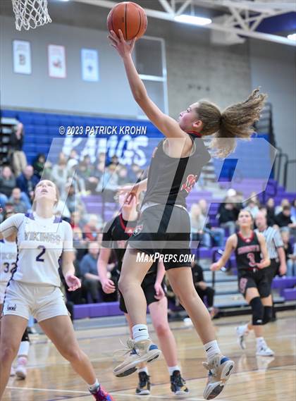 Thumbnail 3 in Lake Stevens vs. Mount Si (4A District Playoff) photogallery.