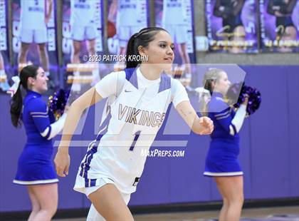 Thumbnail 1 in Lake Stevens vs. Mount Si (4A District Playoff) photogallery.
