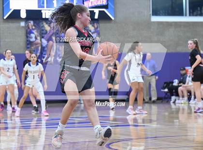 Thumbnail 3 in Lake Stevens vs. Mount Si (4A District Playoff) photogallery.