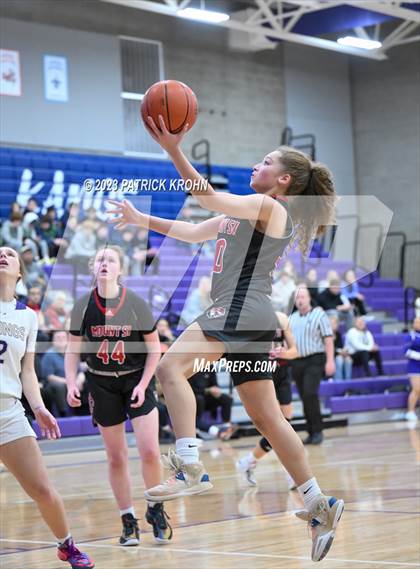 Thumbnail 2 in Lake Stevens vs. Mount Si (4A District Playoff) photogallery.