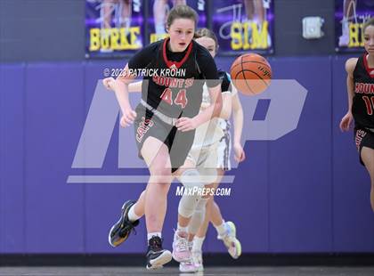 Thumbnail 3 in Lake Stevens vs. Mount Si (4A District Playoff) photogallery.