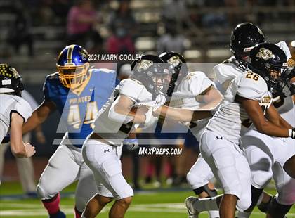 Thumbnail 3 in Stephenville @ La Vega photogallery.