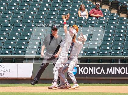 Thumbnail 2 in New Deal vs. Garrison (UIL 2A Final) photogallery.