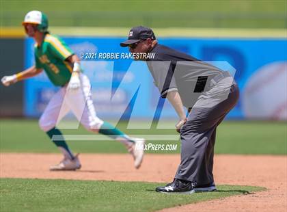 Thumbnail 3 in New Deal vs. Garrison (UIL 2A Final) photogallery.